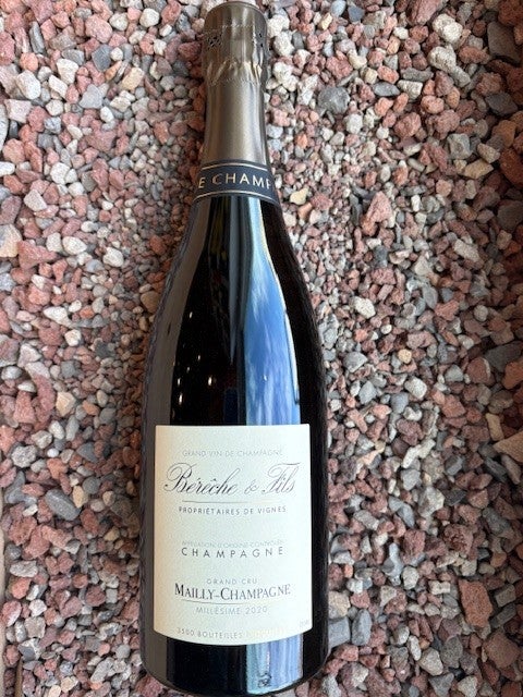 Pinot Noir | Paradise Wine Buffalo