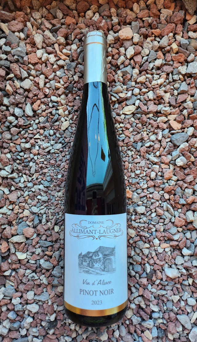 Gyafhen出品　 　PINOT NOIR MADREPERLA Pinot Noir | Paradise Wine Buffalo